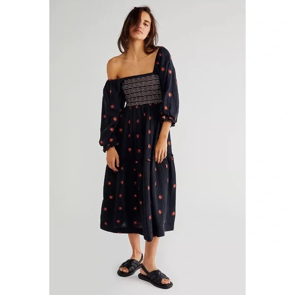 Free People - Dahlia Embroidered Maxi Dress - Picture 6 of 10